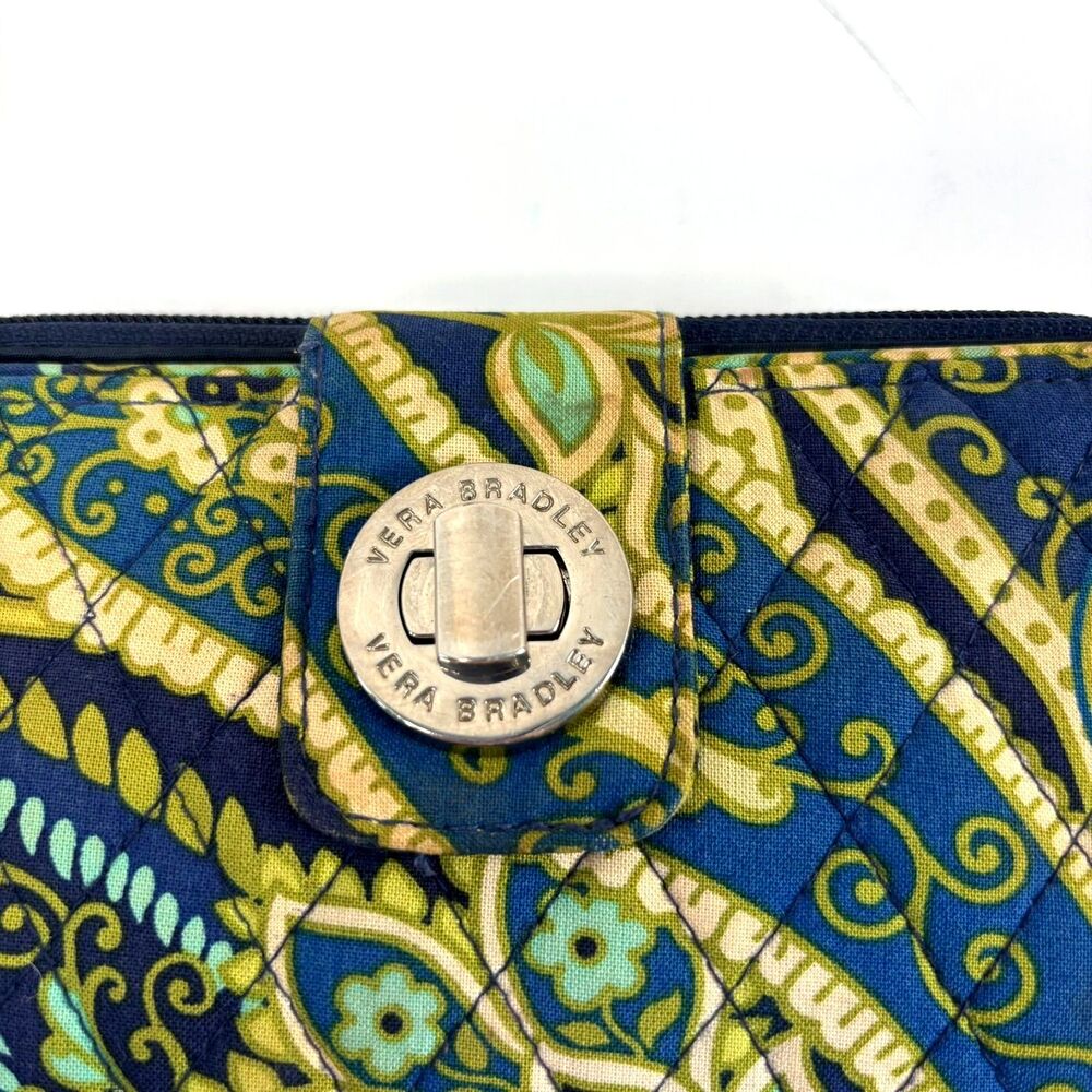 Vera Bradley Retired "Rhythm & Blues" Turn Lock Clutch Wallet-Quilted- EUC - Picture 3 of 8